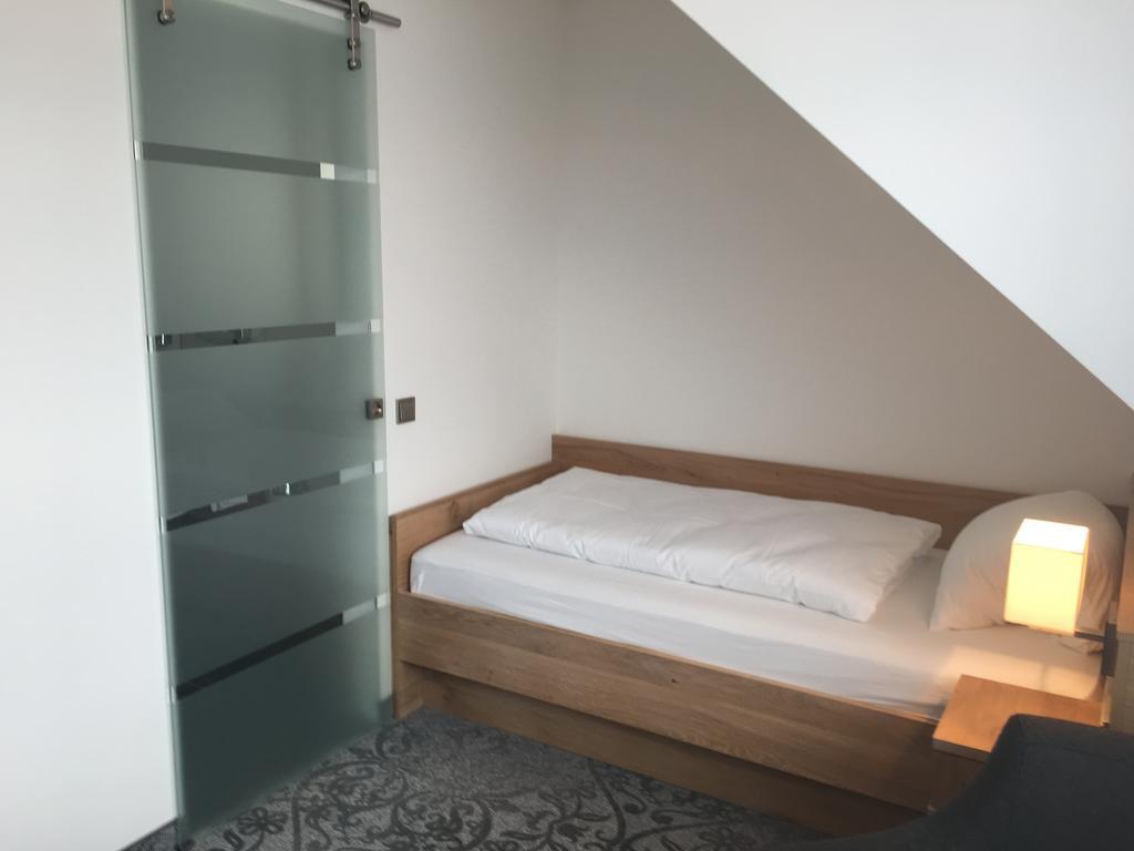 Ruehrberger Hof Hotel & Restaurant Grenzach-Wyhlen Bei Basel Esterno foto