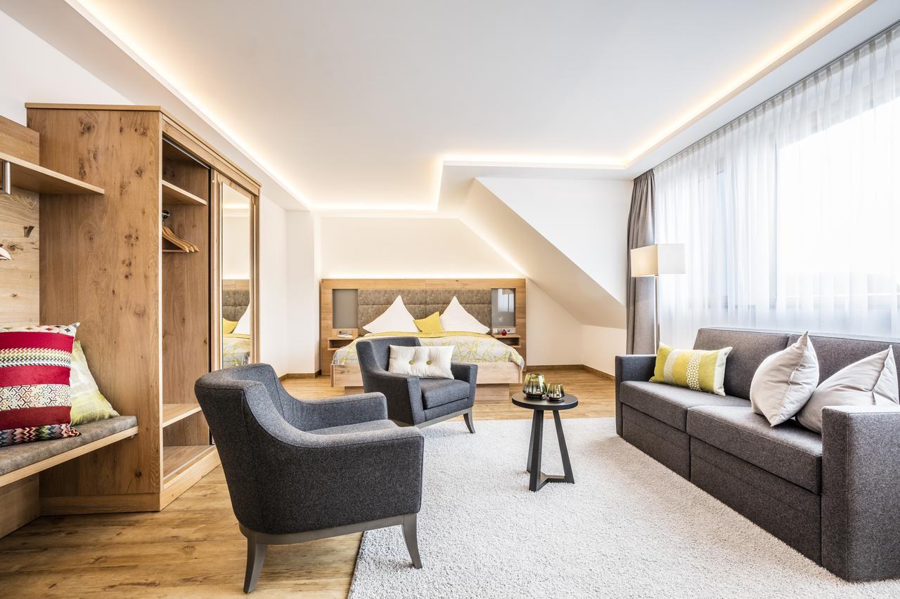Ruehrberger Hof Hotel & Restaurant Grenzach-Wyhlen Bei Basel Esterno foto